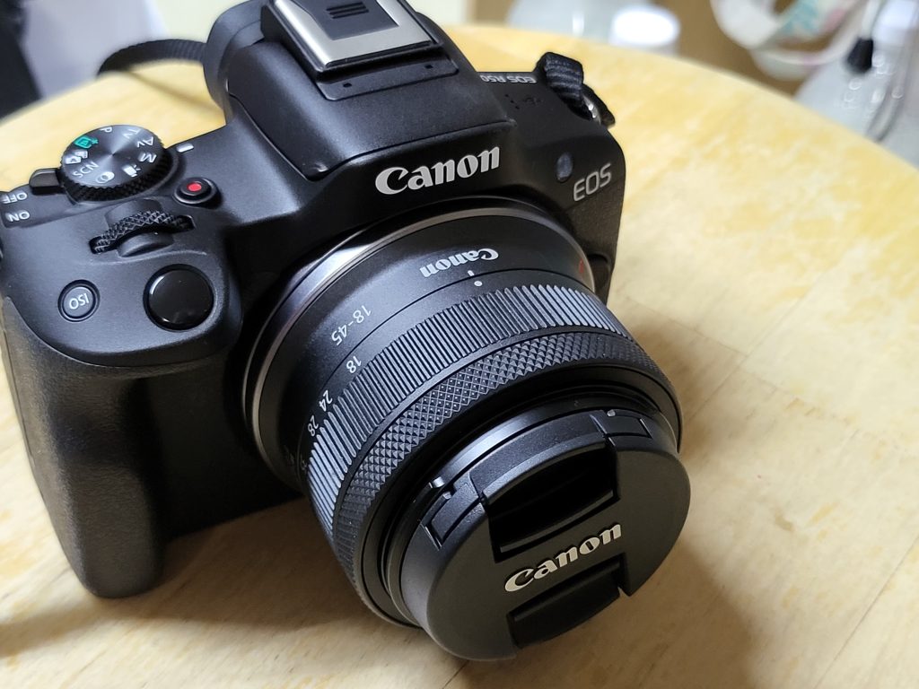 Canon EOS R50